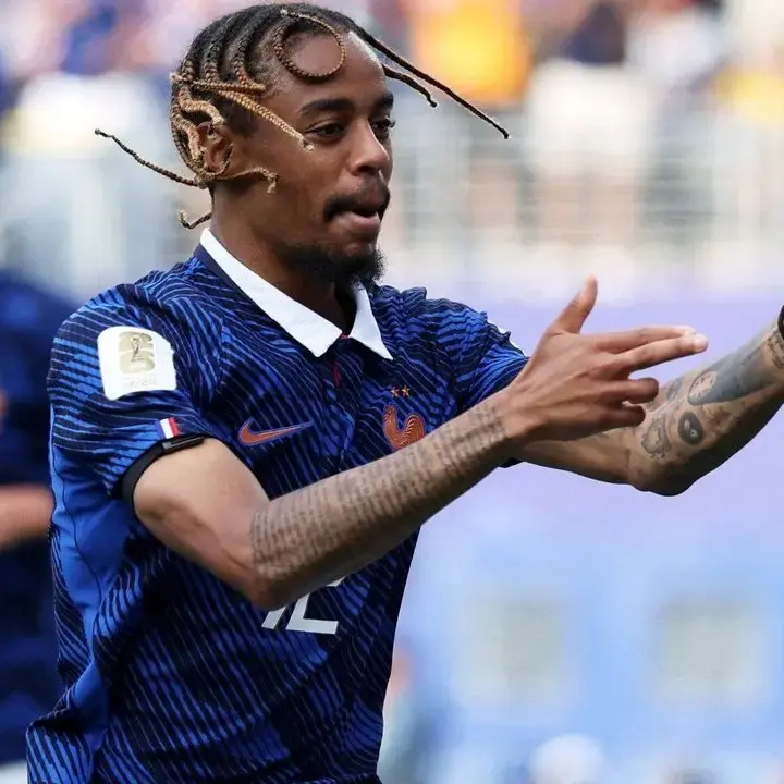 Liverpool Ajukan Tawaran Bradley Barcola, PSG Pasang Harga Fantastis