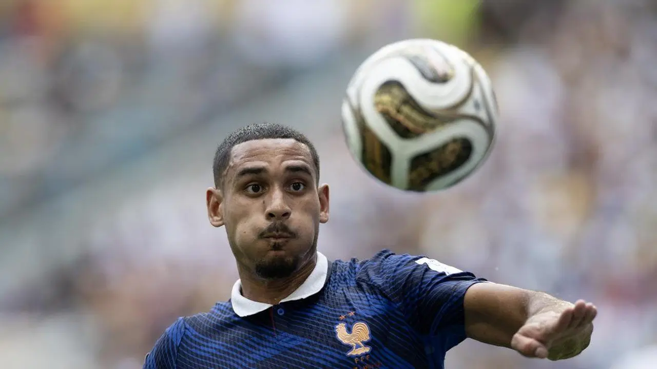 Maxence Lacroix Gabung Chelsea dengan Kontrak 6 Tahun