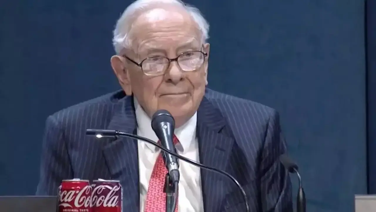 Meniru Warren Buffett: Membangun Kekayaan Tanpa Modal Besar