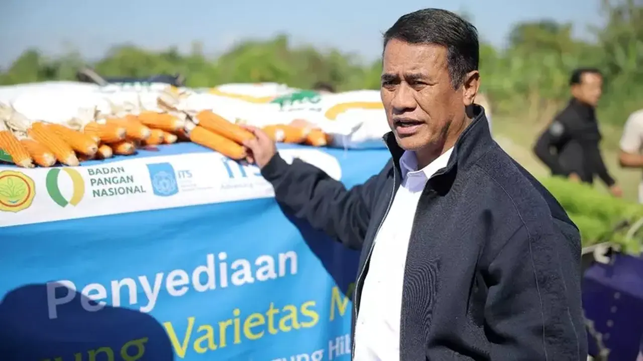 Mentan Amran Borong Inovasi Pertanian ITS Senilai Rp 10 Miliar