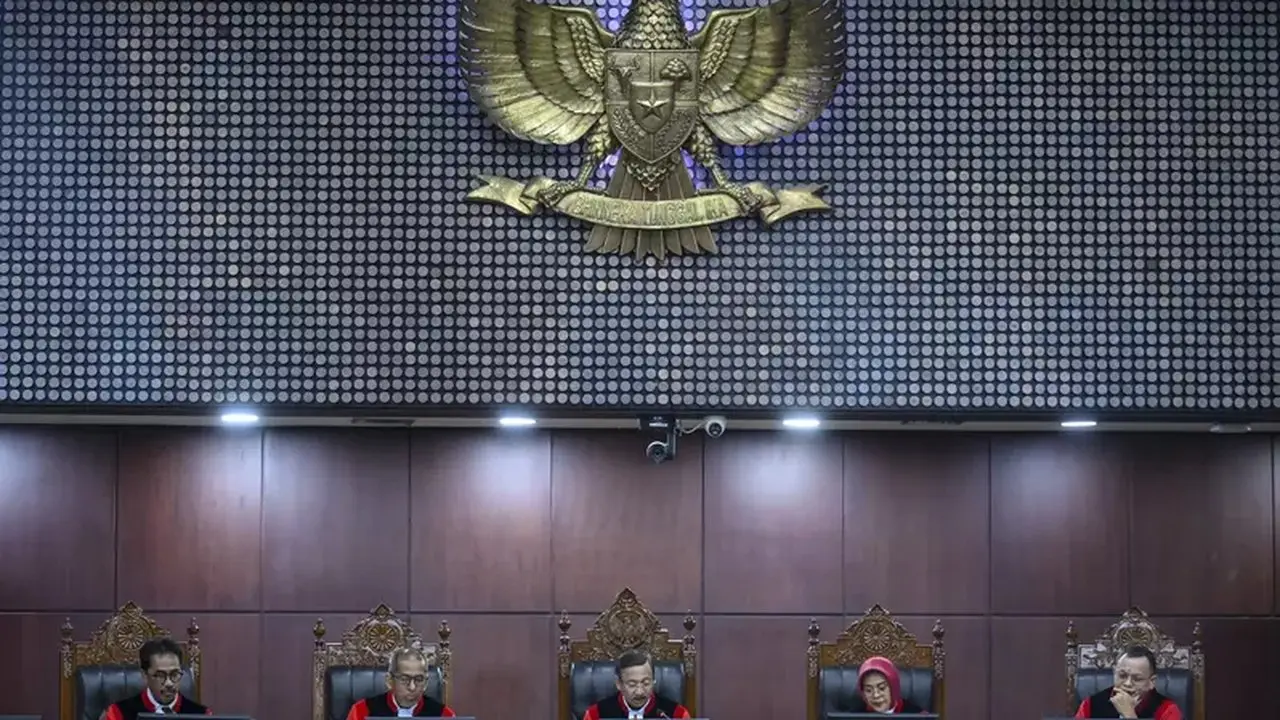 MK Perintahkan Anggaran Makan Bergizi Gratis Terpisah dari Dana Pendidikan