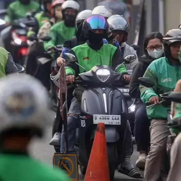 Potongan Komisi Ojol Berkurang, Benarkah Pendapatan Mitra Langsung Meningkat?