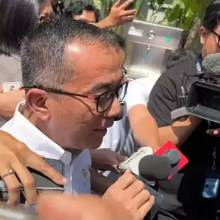 Prabowo Panggil Menteri Pendidikan Tinggi dan Pimpinan Danantara ke Istana