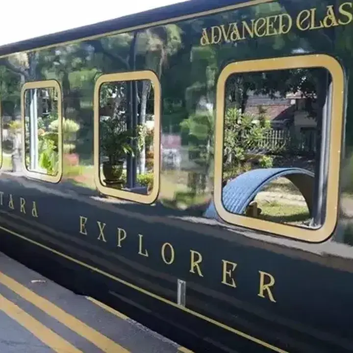 Prabowo Uji Coba Kereta Mewah Nusantara Explorer Usai Resmikan Stasiun Semarang Tawang