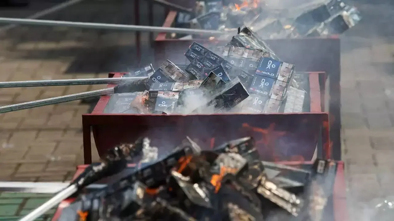 Rokok Ilegal Makin Marak, DPR Ingatkan Dampak Ekonomi dan Hilangnya Jutaan Lapangan Kerja