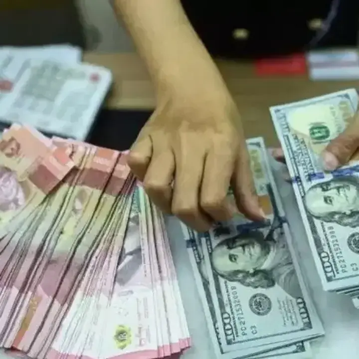 Rupiah Diprediksi Melemah di Akhir Juli 2026, Ini Pemicunya
