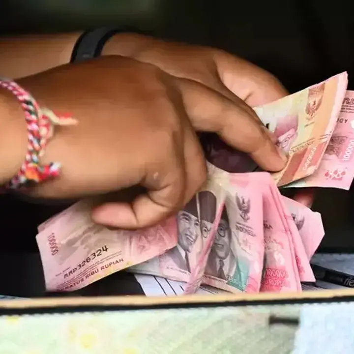 Rupiah Melemah, BI Perkuat Intervensi Pasar Melalui Berbagai Instrumen