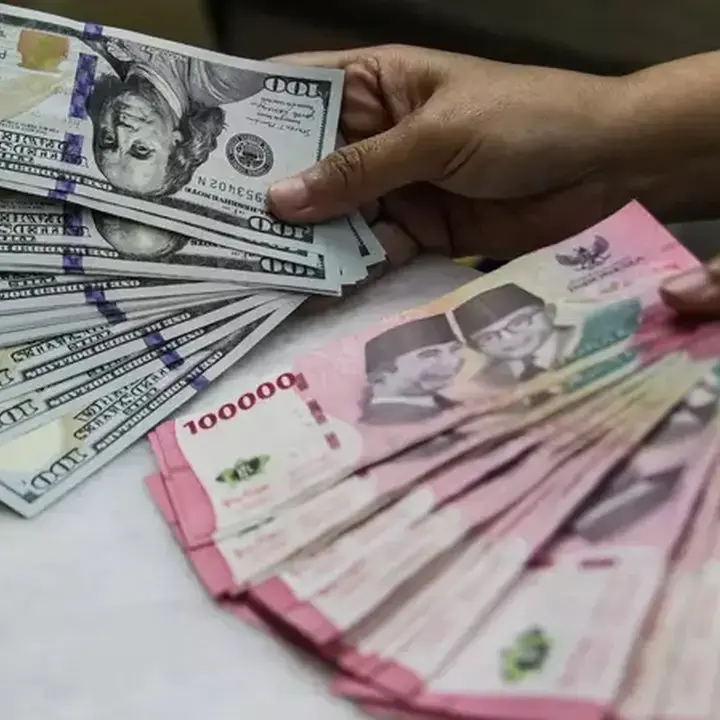 Rupiah Melemah di Tengah Ketidakpastian Global, Prediksi Penguatan Terbatas