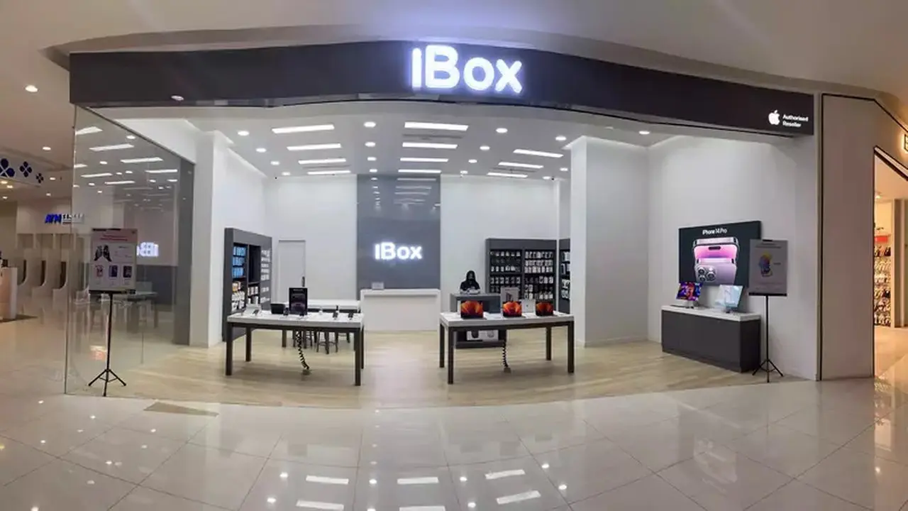 Saham ERAA Diburu Berkat Penjualan iPhone, Valuasi Terendah di Sektor