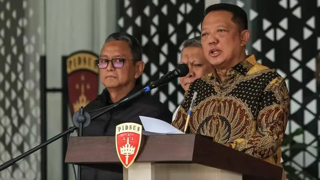 Sahroni: Febrie Adriansyah Seharusnya Mengenakan Rompi Tahanan