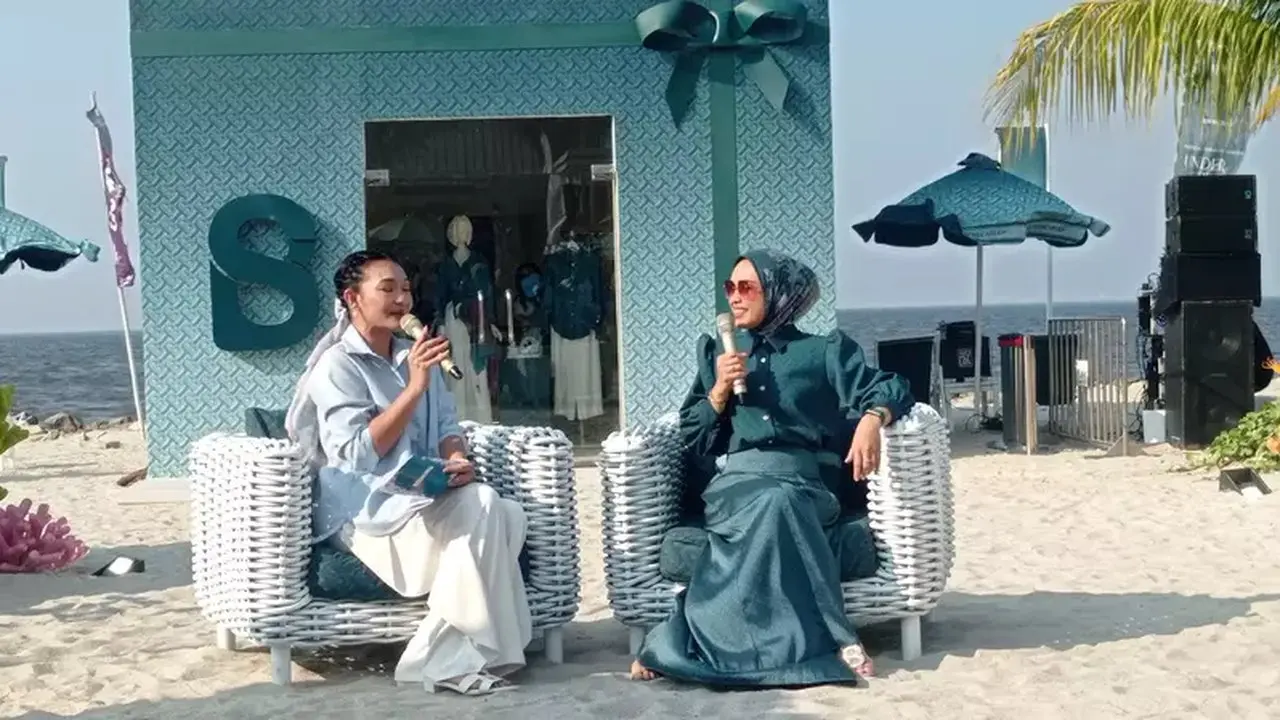 Terinspirasi Keindahan Bawah Laut, Buttonscarves Luncurkan Koleksi "Under The Sea Series"