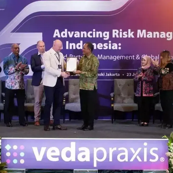 Veda Praxis dan IRM Jalin Kemitraan Strategis Perkuat Manajemen Risiko di Indonesia