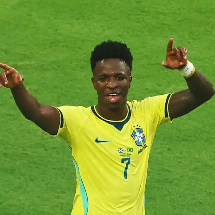 Vinicius Junior Dipastikan Bertahan di Real Madrid Meski Diincar Arsenal