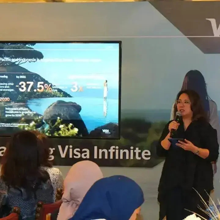 Visa Perluas Layanan Kartu Premium untuk Bidik Konsumen Affluent Indonesia