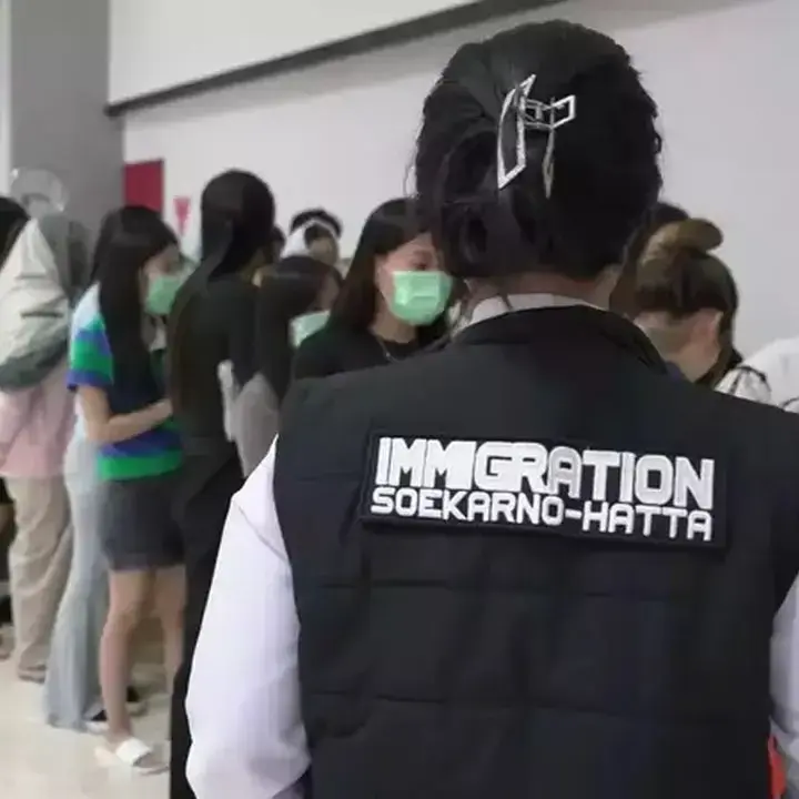 25 WN Vietnam Dideportasi Terkait Dugaan Penipuan Investasi Online