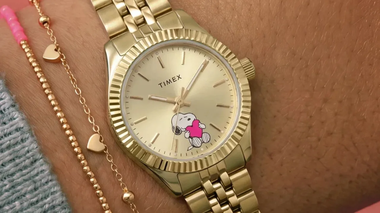 Timex Peanuts x Timex Legacy Mini Heart Resmi Meluncur, Hadir dengan Desain Snoopy dan Harga Rp3,6 Juta
