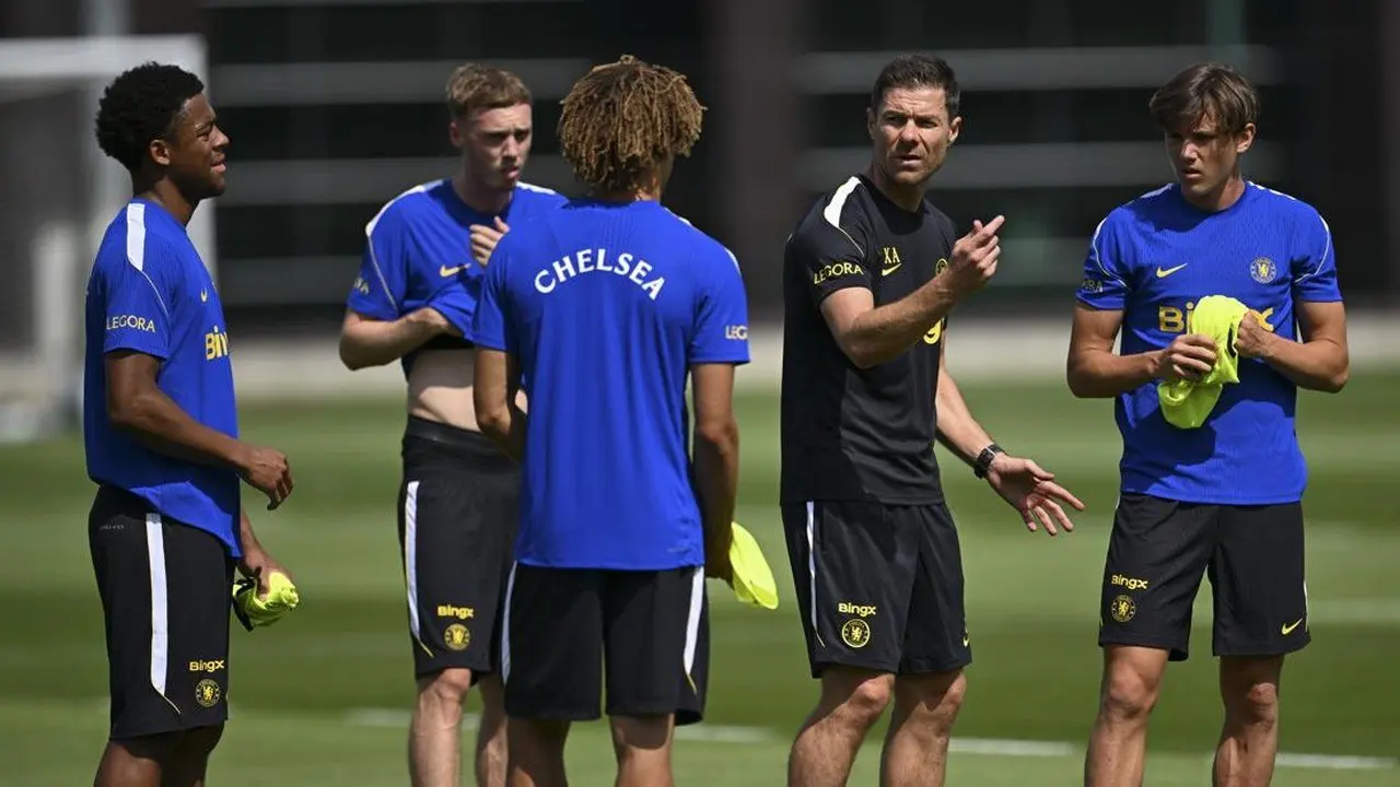 Alonso Ungkap Kunci Chelsea: Kombinasi Pengalaman dan Potensi Muda