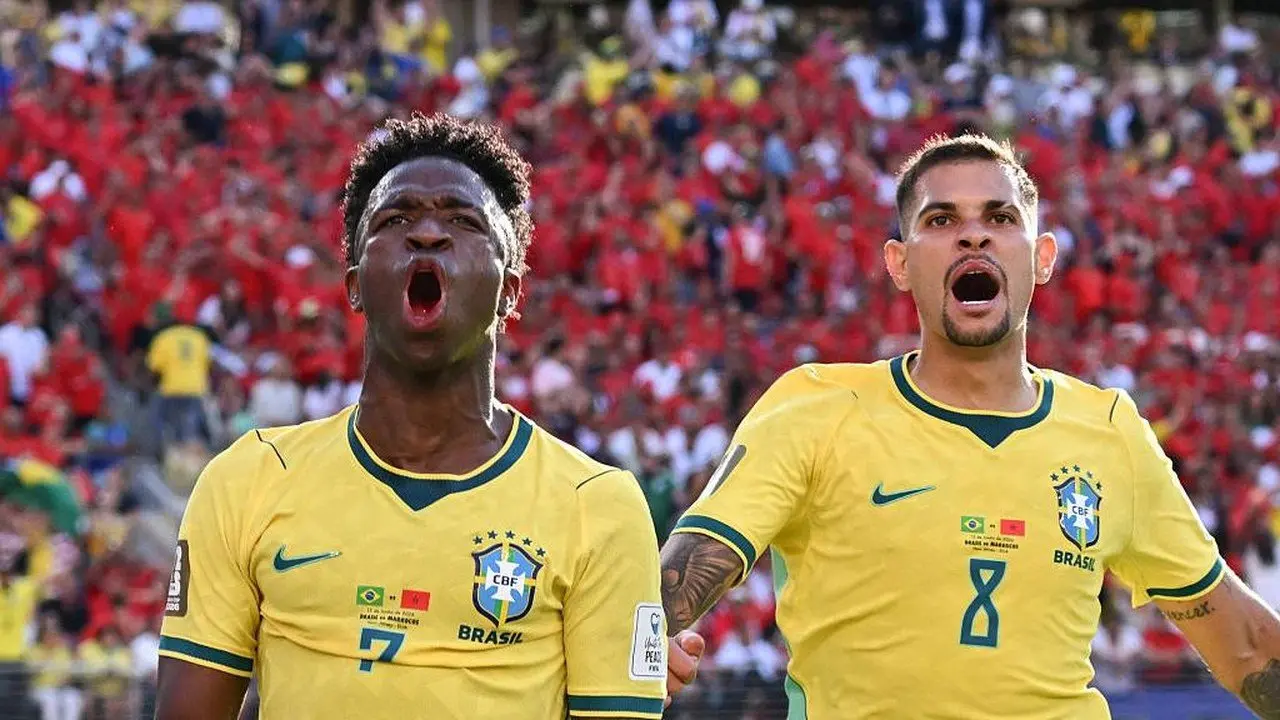 Arsenal Bidik Vinicius dan Guimaraes Demi Pertahankan Gelar Liga Inggris