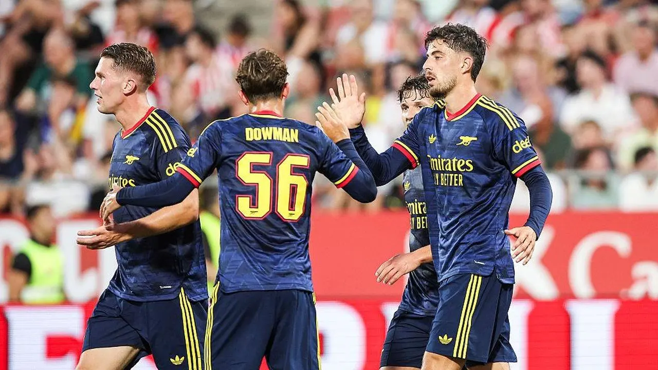 Arsenal Pasang Target Sapu Bersih Trofi Musim Depan