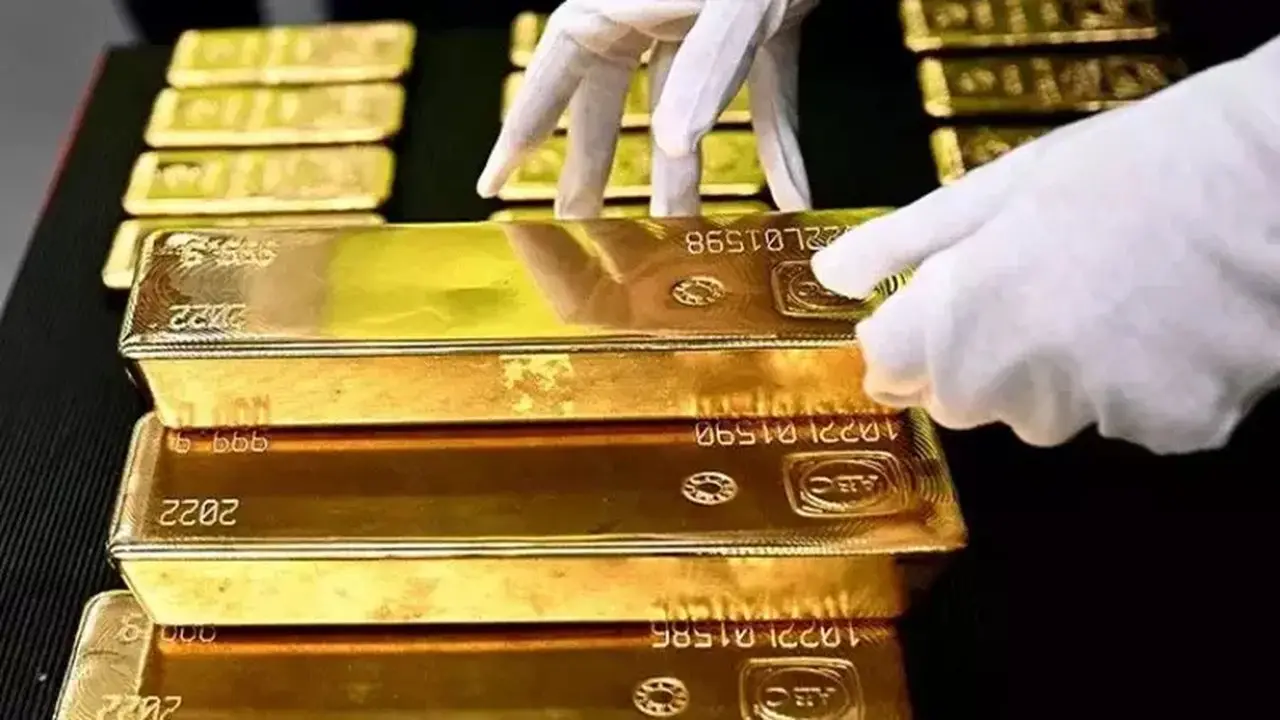 Bank Sentral Tingkatkan Cadangan Emas, Polandia dan China Terdepan