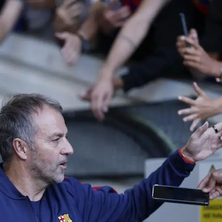 Barcelona Krisis Striker: Hansi Flick Akui Manajemen Harus Bertindak