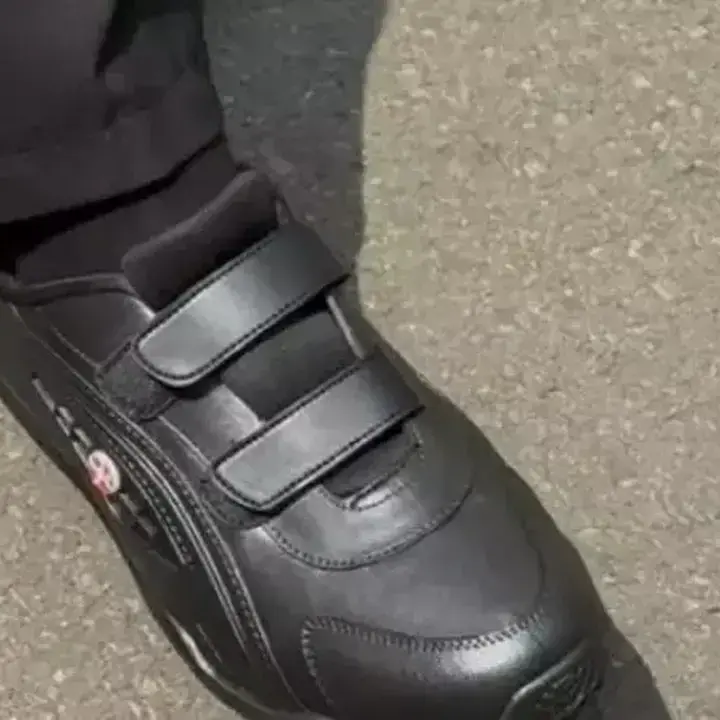 BRIN Hadirkan Sepatu Lokal Terjangkau, Harga Mulai Rp 75 Ribu