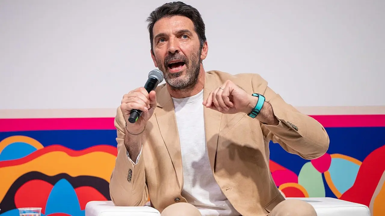 Buffon Dukung Mancini Pimpin Italia Raih Tiket Piala Dunia