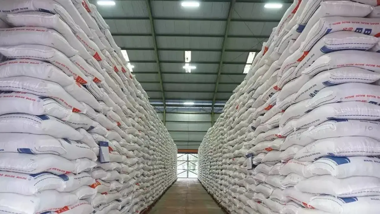 Bulog Pastikan Stok Beras Aman Meski Ada Potensi El Nino