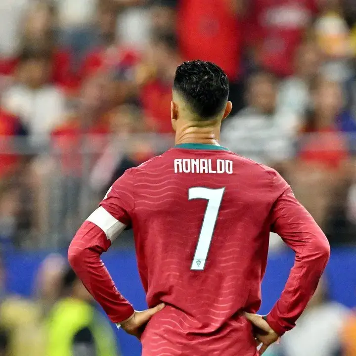 Chicharito Bela Cristiano Ronaldo dari Cap Arogan, Sebut Penuh Kerendahan Hati