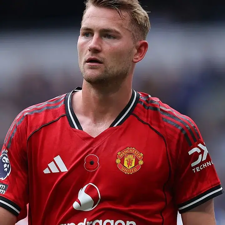 De Ligt Absen di Pramusim MU Pasca Operasi Punggung