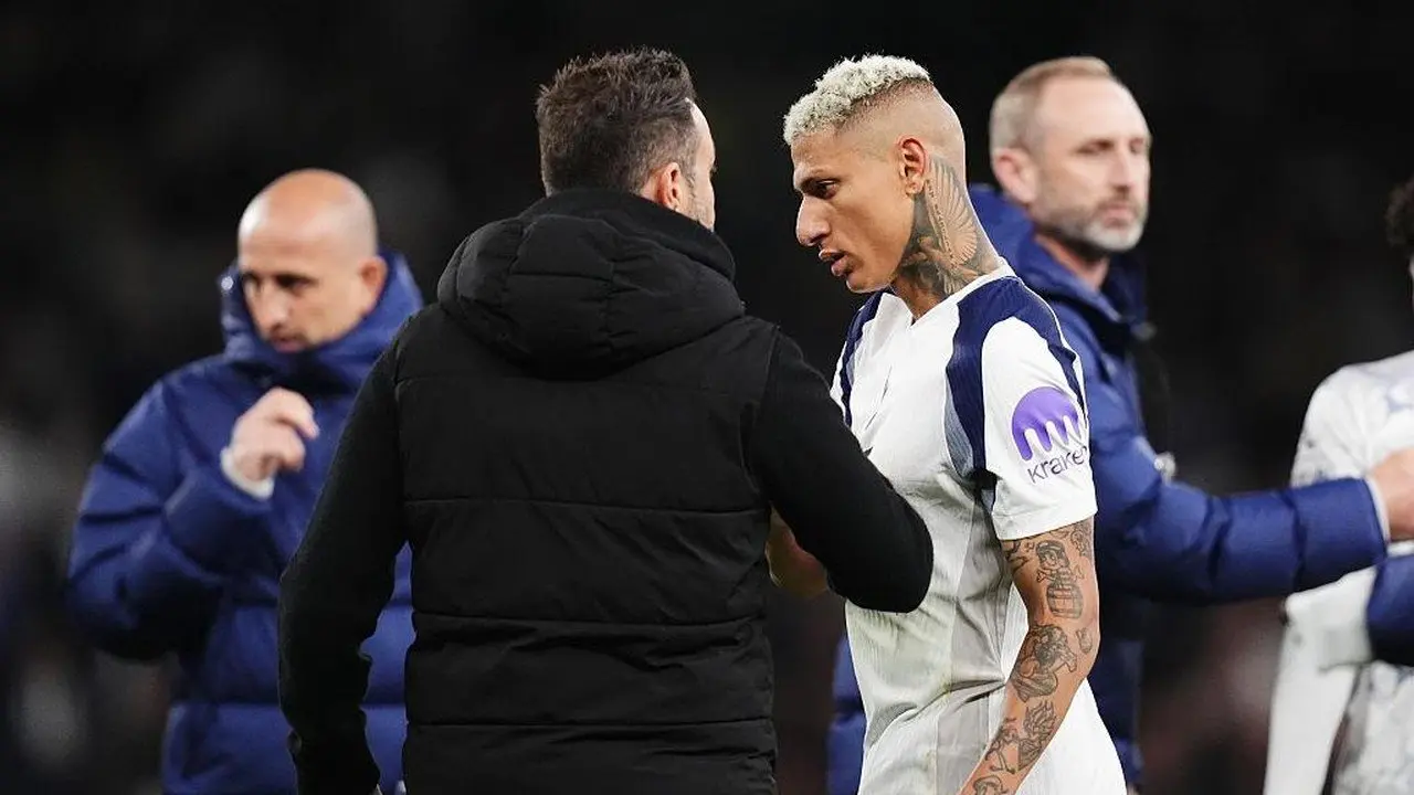 De Zerbi Akui Kebingungan dengan Pernyataan Richarlison Soal Masa Depan
