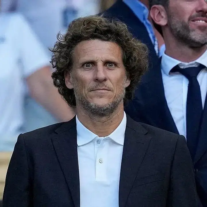 Diego Forlan Jadi Nakhoda Baru Timnas Uruguay, Gantikan Marcelo Bielsa
