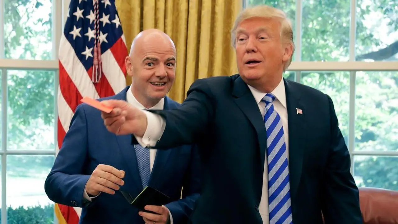 Donald Trump Sangkal Terlibat dalam Rencana Penjualan Saham Piala Dunia