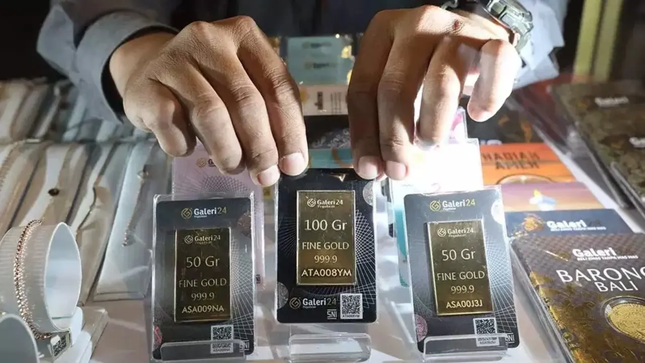Harga Emas Antam, UBS, dan Galeri 24 Kompak Turun di Pegadaian