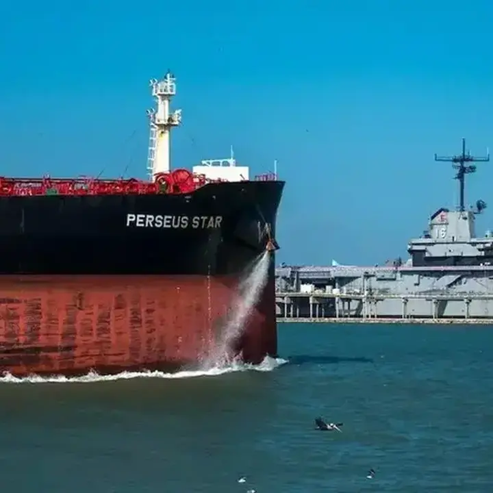 Harga Minyak Bergejolak Akibat Ketidakpastian di Selat Hormuz