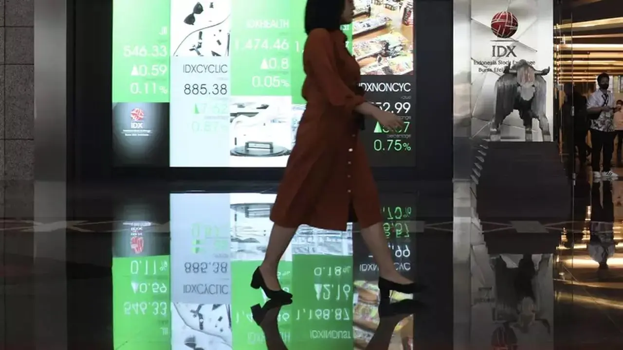 IHSG Menguat di Sesi I, Lima Saham Catat Kenaikan Tertinggi