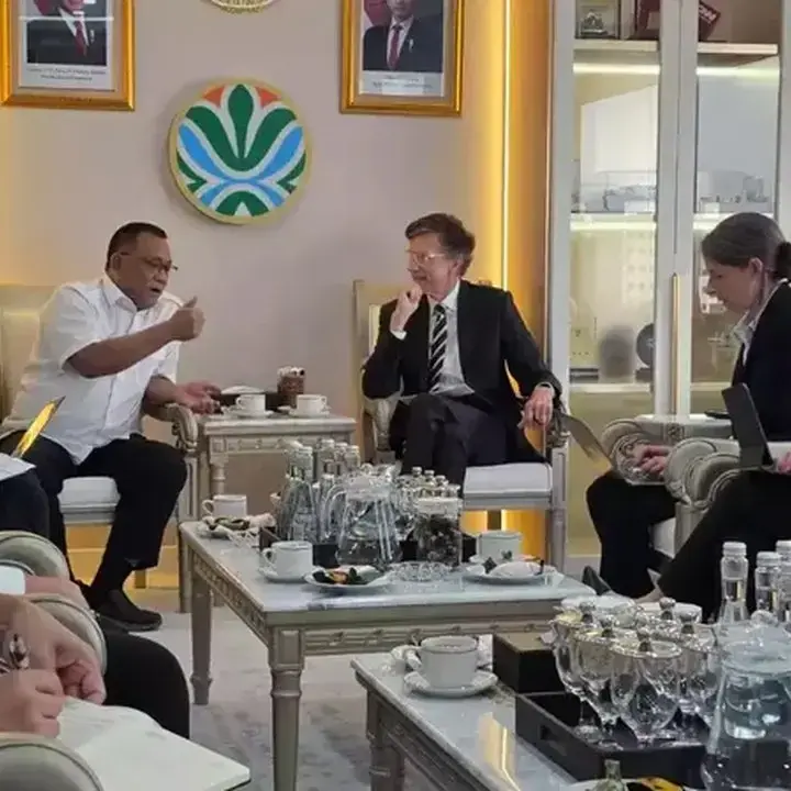 Investor Asing Nilai Komitmen Lingkungan Indonesia: Peluang dan Tantangan