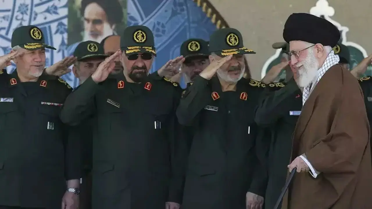Iran Batalkan Serangan Balasan ke Ukraina Setelah Kiev Minta Maaf