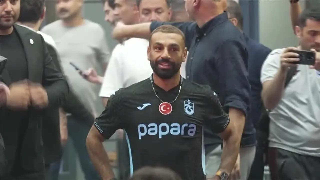 Jamie Carragher Tak Percaya Mohamed Salah Pilih Trabzonspor, Anggap Terlalu Bagus untuk Liga Turki