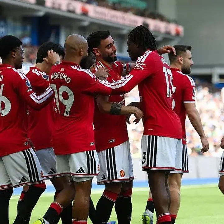 Leny Yoro Optimistis Manchester United Raih Gelar Juara Musim Depan