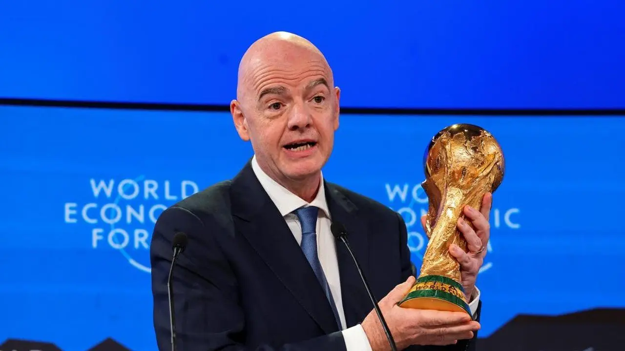 Penasihat Senior Mundur dari FIFA, Protes Rencana Jual Saham Piala Dunia
