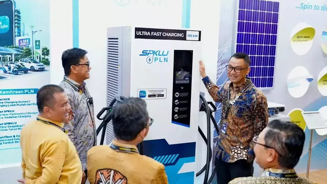PLN Tawarkan Diskon Tambah Daya Listrik untuk Pengguna Kendaraan Listrik di GIIAS 2026
