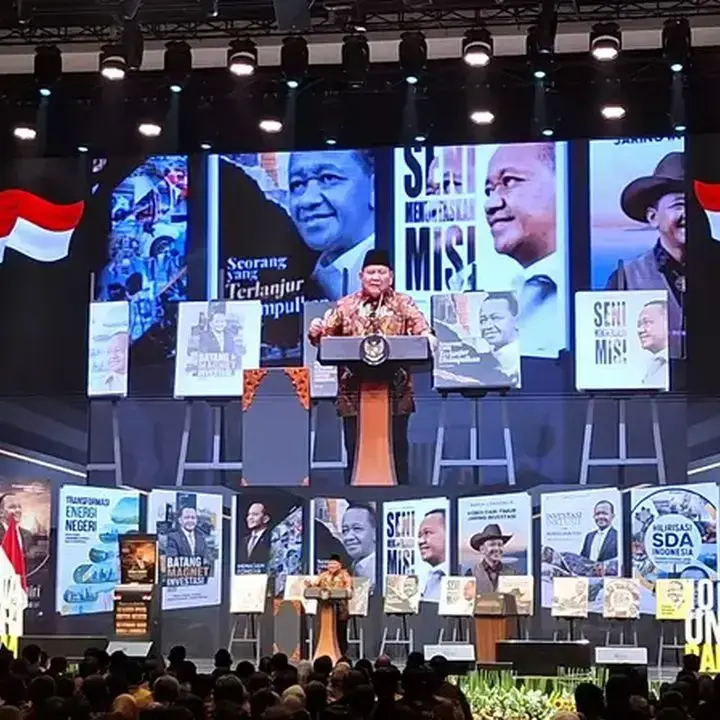 Prabowo Hadiri Bedah Buku Bahlil Meski Flu, Akui “Ilmu” Sang Menteri