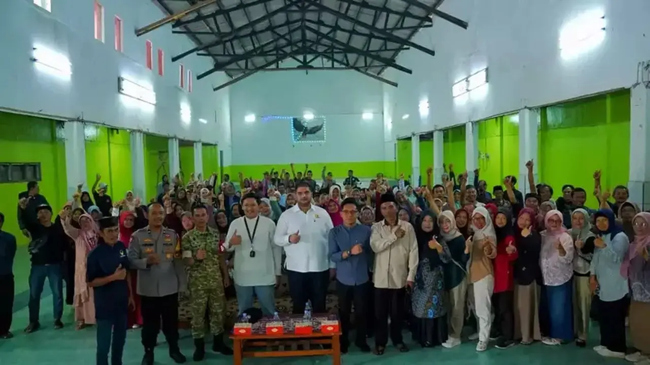 Rajiv Serap Aspirasi Warga Bandung Barat soal Pangan dan Penerangan Jalan