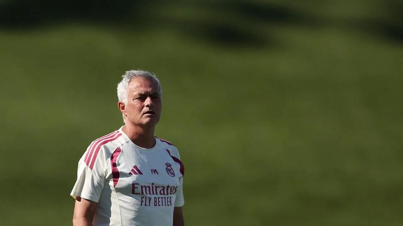Real Madrid Datangkan Striker Muda Rekomendasi Mourinho, Netizen Ingat Momen Drogba
