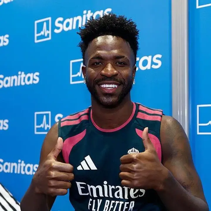 Real Madrid Tingkatkan Proposal Kontrak, Vinicius Junior Menimbang