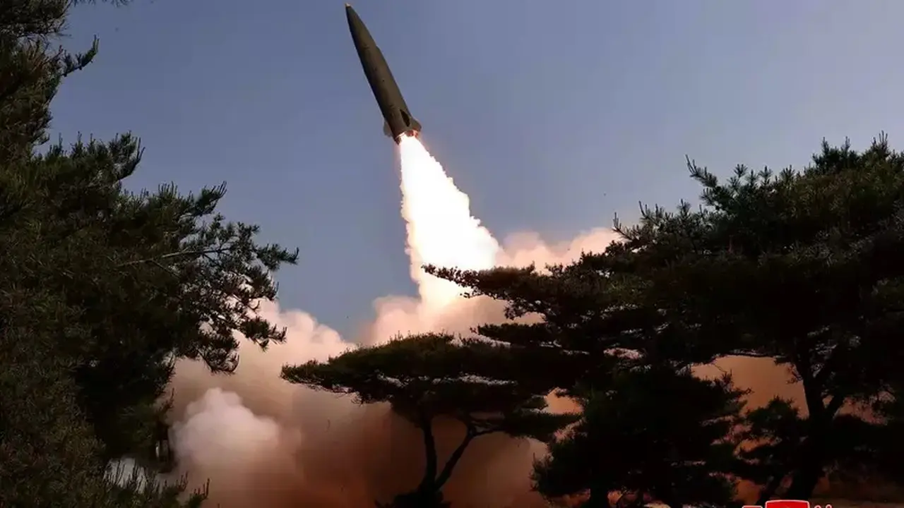 Rusia Diduga Kembali Gunakan Rudal Korut untuk Gempur Ukraina