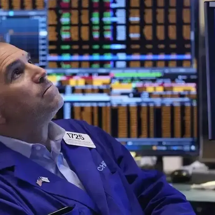 S&P 500 Pecahkan Rekor Tertinggi di Tengah Data Ketenagakerjaan AS yang Mengecewakan