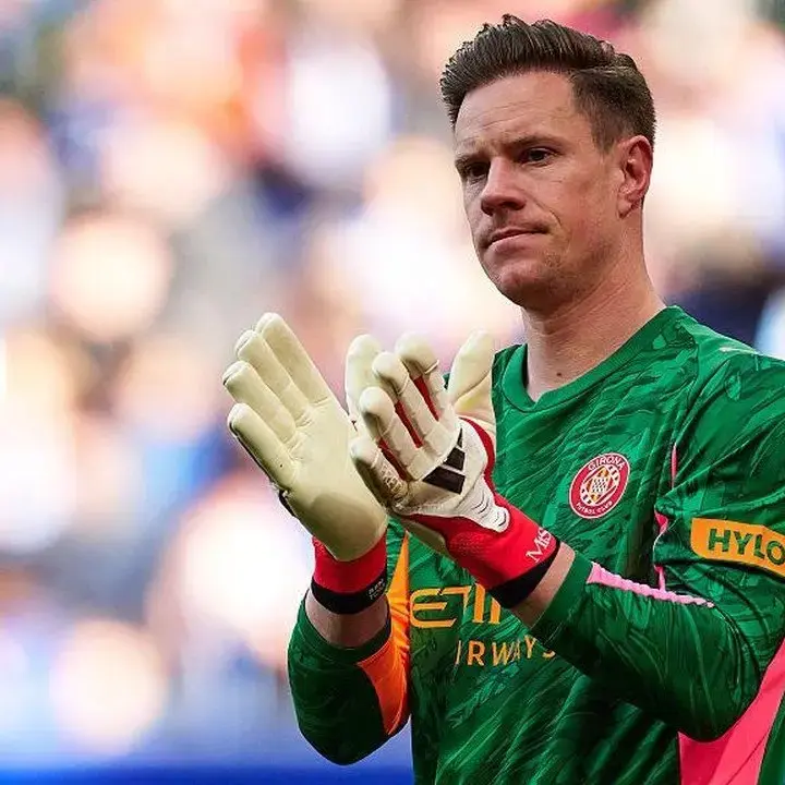 Ter Stegen Jalani Tes Medis di Ajax, Siap Bersaing dengan Maarten Paes