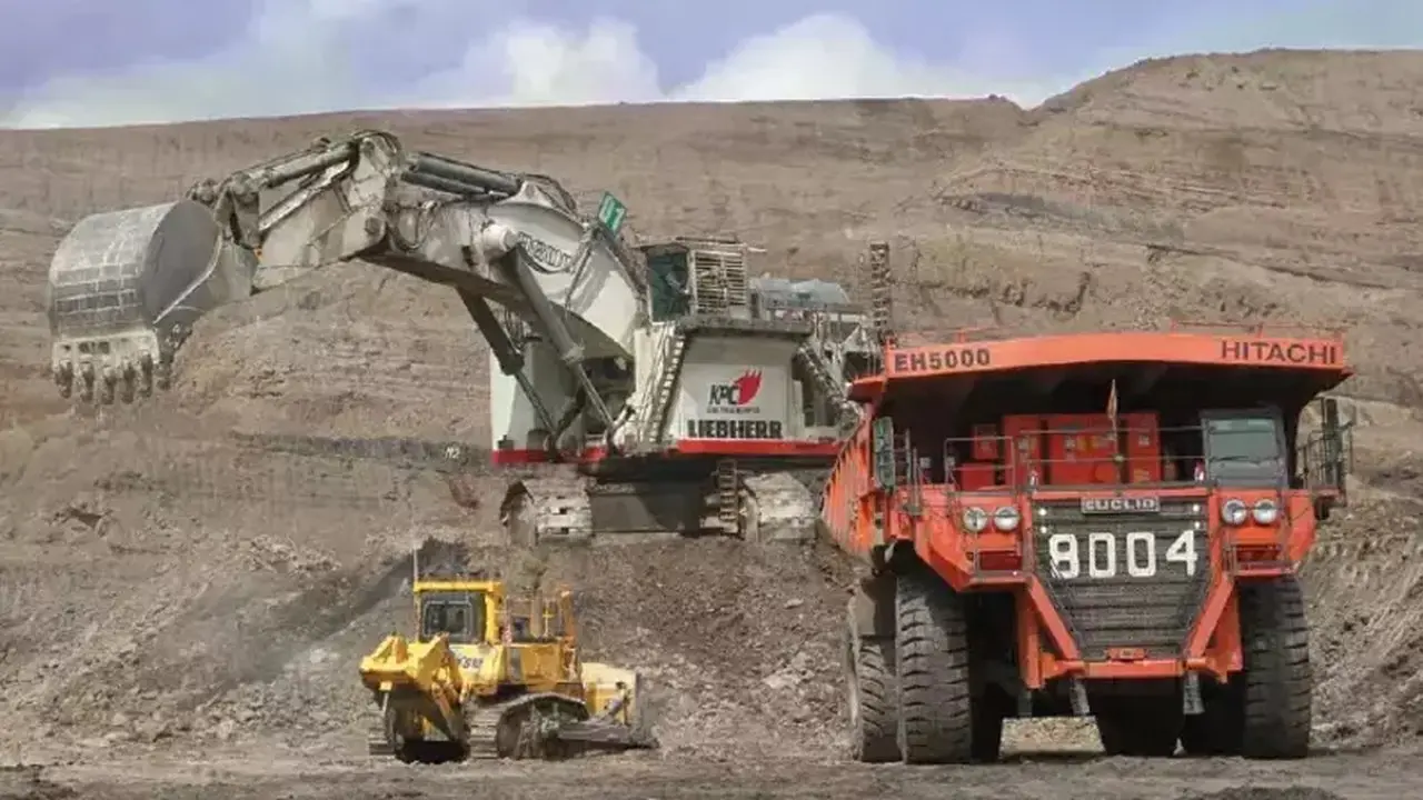Transformasi Multi-Komoditas PT Bumi Resources: Kinerja Keuangan dan Prospek Jangka Panjang